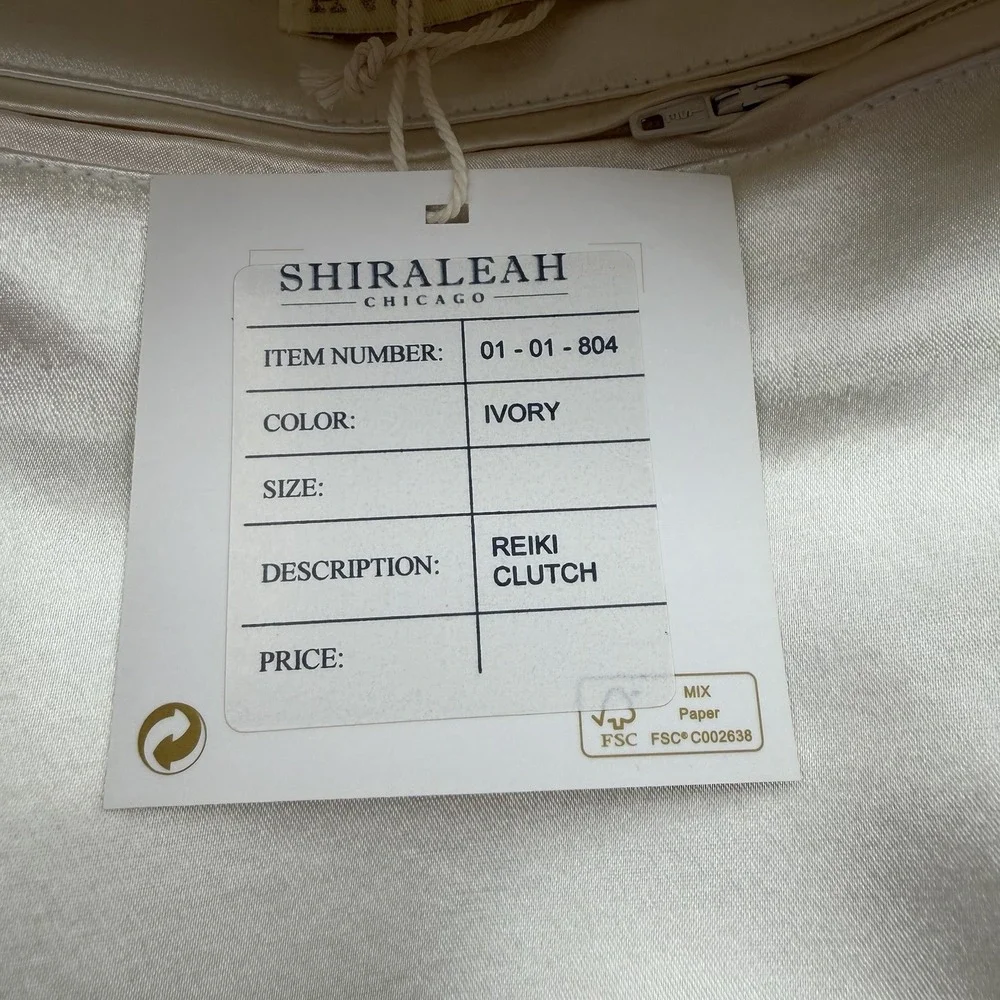 Shiraleah Chicago Reiki Clutch Ivory Embroidered Metallic Foldover Bag NWT‎